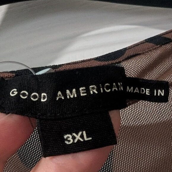 Good American | Mesh Bodysuit in Warped Leopard004 - Picture 4 of 13